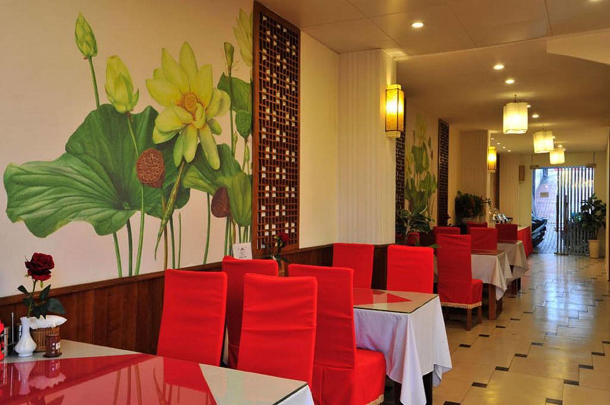 Wild Lotus Hotel - Xuan Dieu Ханой Екстер'єр фото